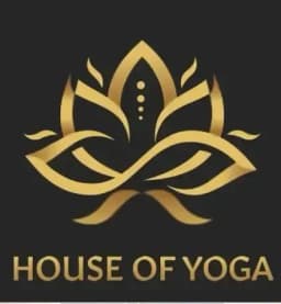 Indischer Yoga-Flow mit Aromatouch 